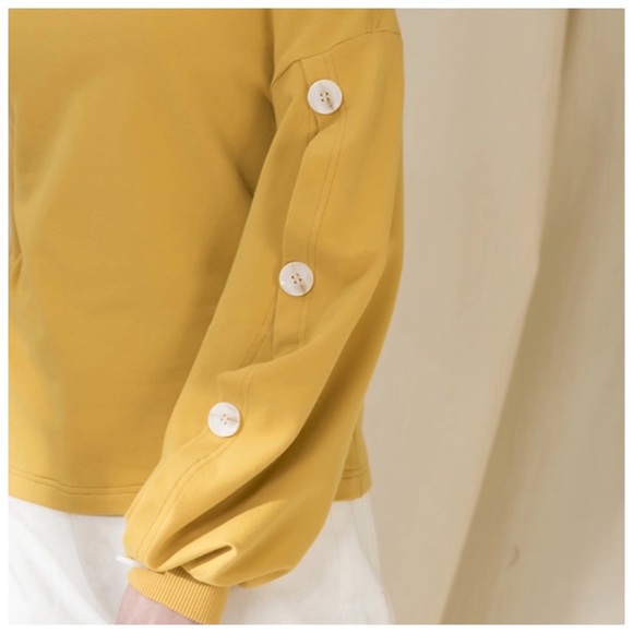 🌸 Soft Button Sleeve Off The Shoulder Top - Picture 6 of 8